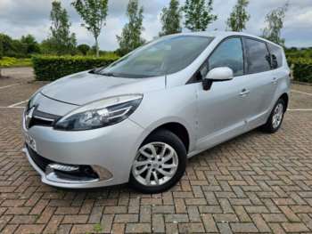 2014 (64) - 1.5 dCi Dynamique TomTom Energy 5dr [Start Stop]