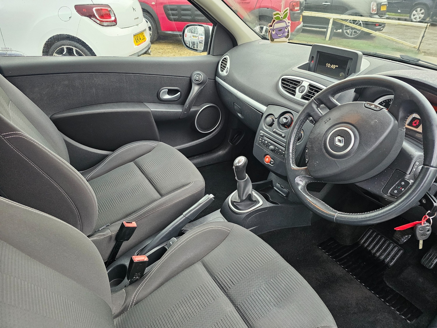 Used Renault Clio 2011 for sale - 77355223: Photo 7