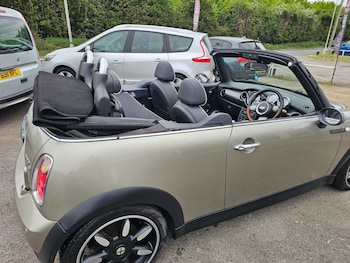 Used MINI Convertible 2008 for sale - 78409618: Photo