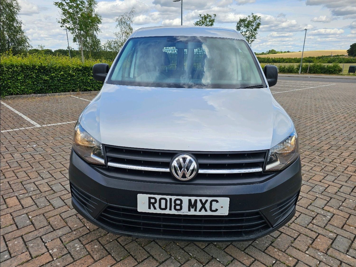 Used Volkswagen Caddy 2018 for sale - 76386809: Photo 2