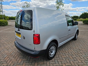 Used Volkswagen Caddy 2018 for sale - 76386809: Photo