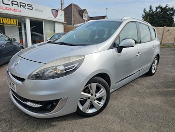 Used Renault Grand Scenic 2013 for sale - 79514370: Photo
