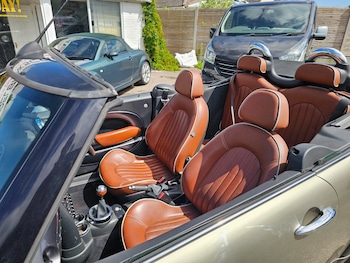 Used MINI Convertible 2007 for sale - 78956443: Photo