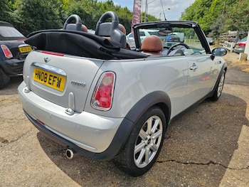 Used MINI Convertible 2008 for sale - 79341670: Photo