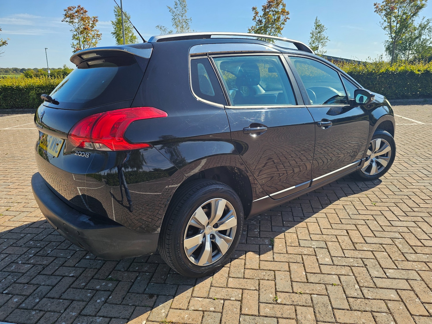 Used Peugeot 2008 2015 for sale - 76386899: Photo 2