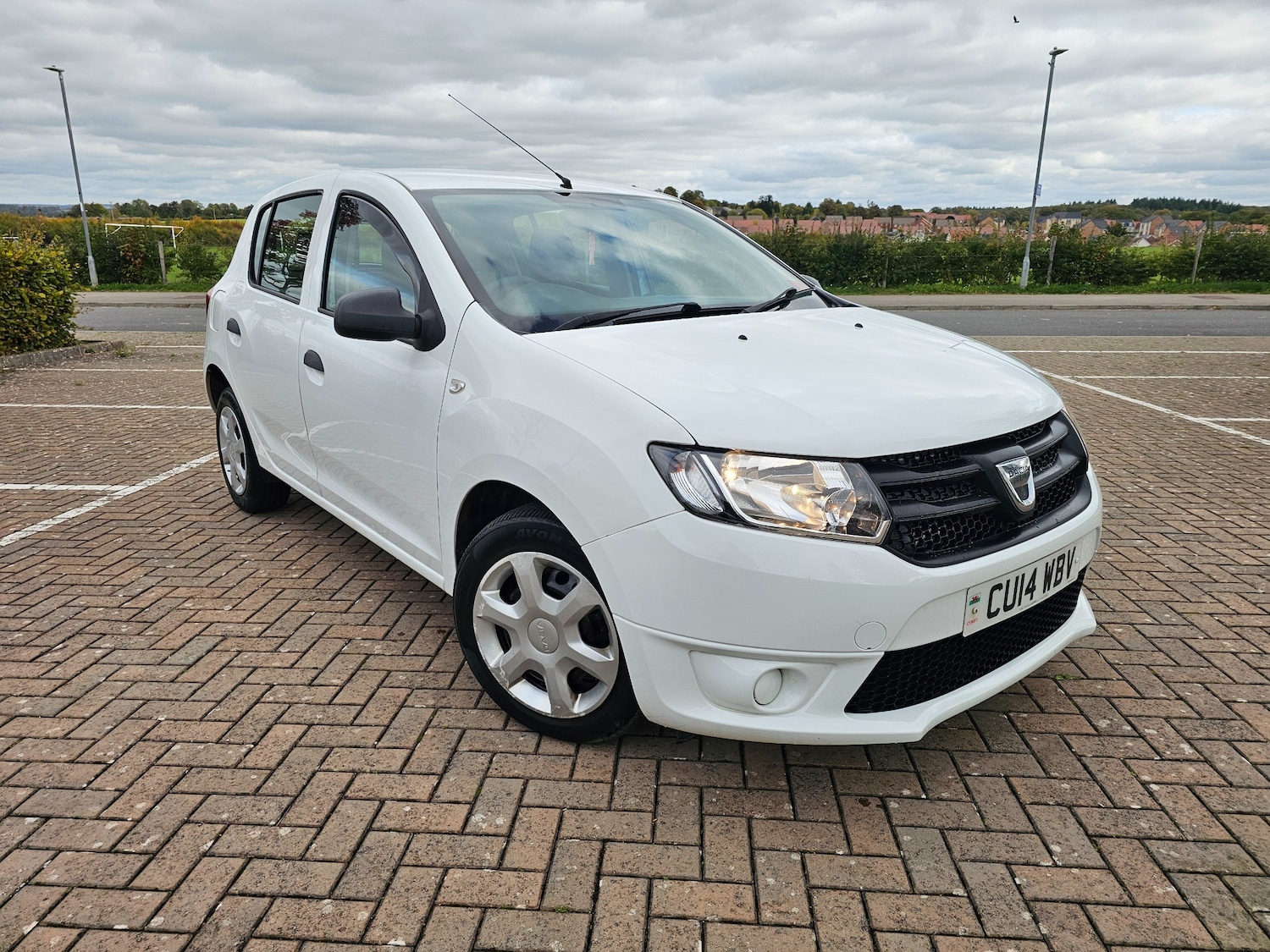 Used Dacia Sandero 2014 for sale - 76386897: Photo 8