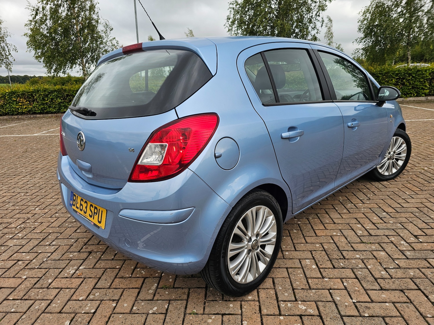 Used Vauxhall Corsa 2014 for sale - 76386876: Photo 2