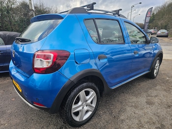 Used Dacia Sandero Stepway 2013 for sale - 77368818: Photo