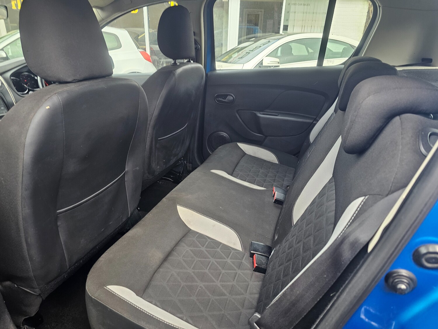 Used Dacia Sandero Stepway 2013 for sale - 77368818: Photo 7