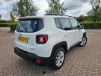 Used Jeep Renegade 2016 for sale - 76386854: Photo