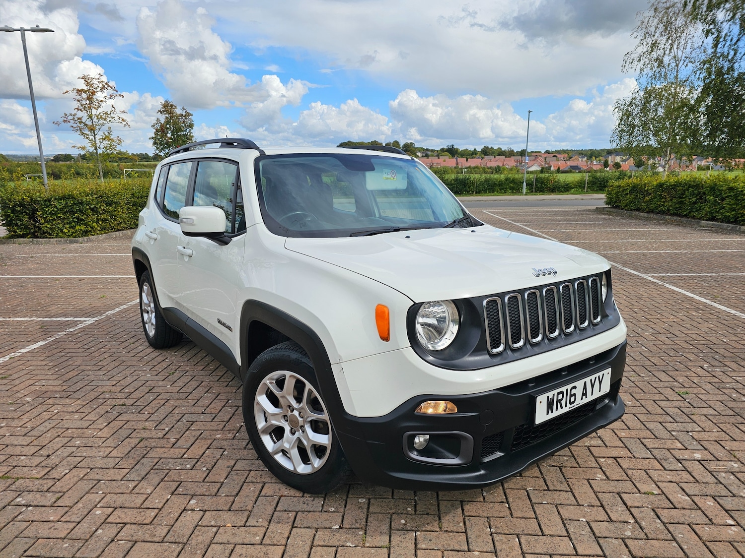 Used Jeep Renegade 2016 for sale - 76386854: Photo 8