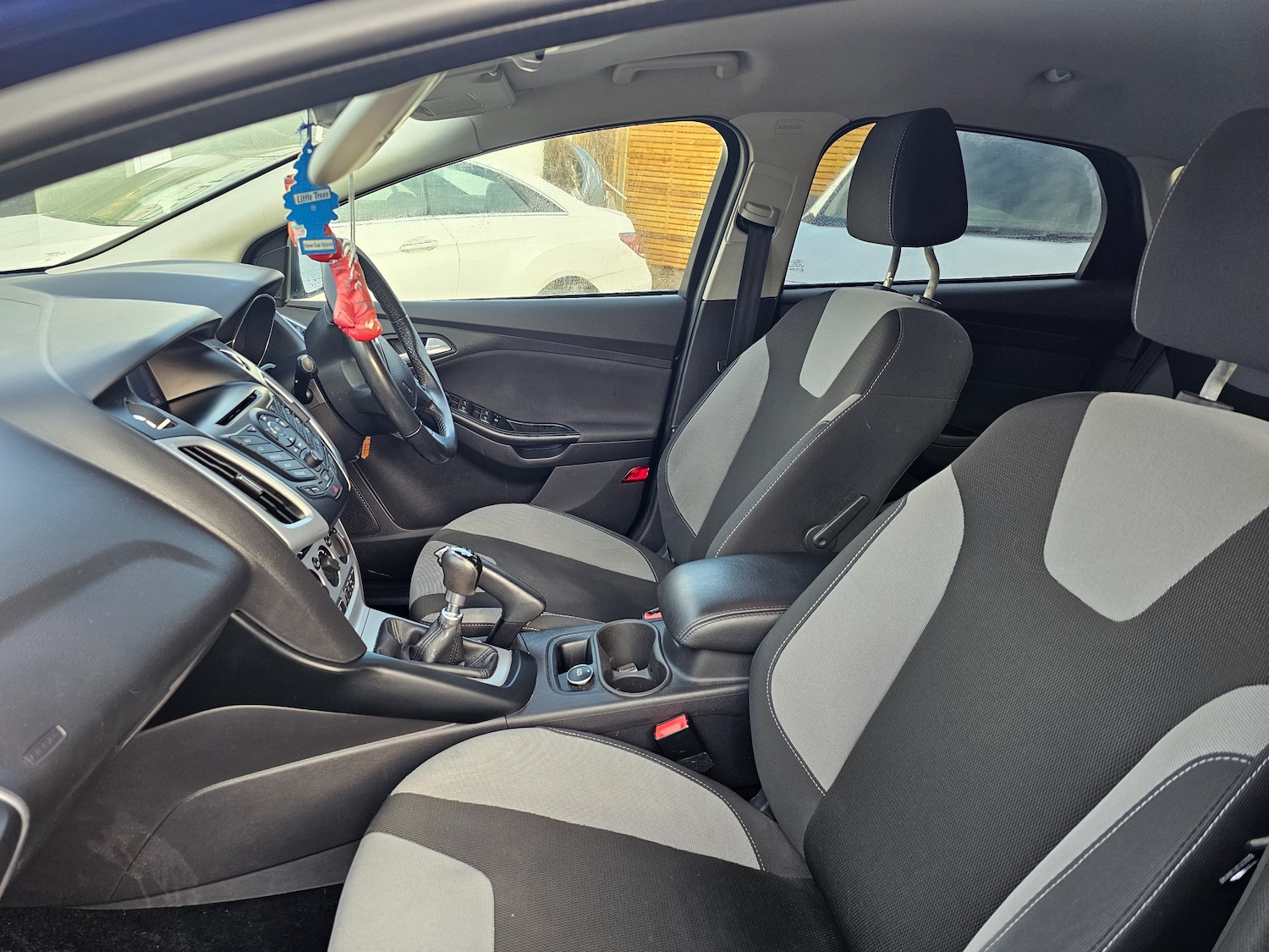 Used Ford Focus 2014 for sale - 77118121: Photo 5