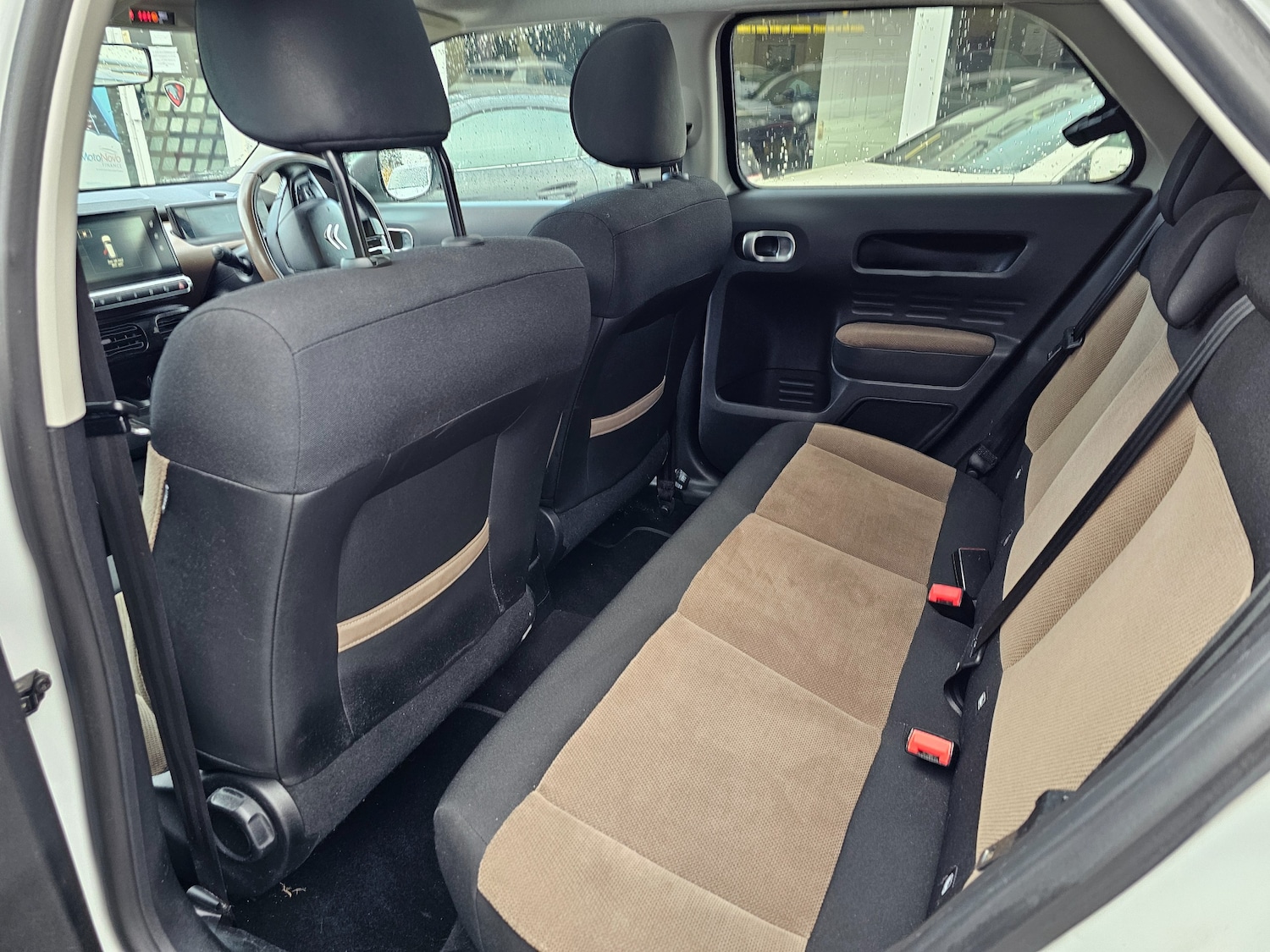 Used Citroen C4 Cactus 2014 for sale - 76635027: Photo 5