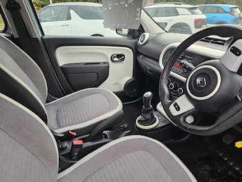 Used Renault Twingo 2017 for sale - 76386905: Photo