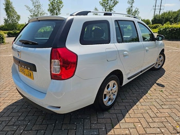 Used Dacia Logan MCV 2016 for sale - 76386850: Photo