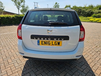Used Dacia Logan MCV 2016 for sale - 76386850: Photo