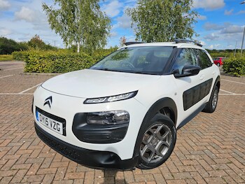 2015 (15) - 1.6 BlueHDi Feel 5dr