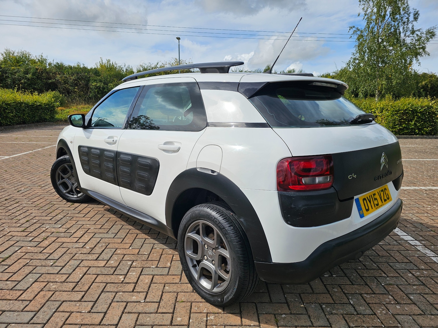 Used Citroen C4 Cactus 2015 for sale - 75724250: Photo 2