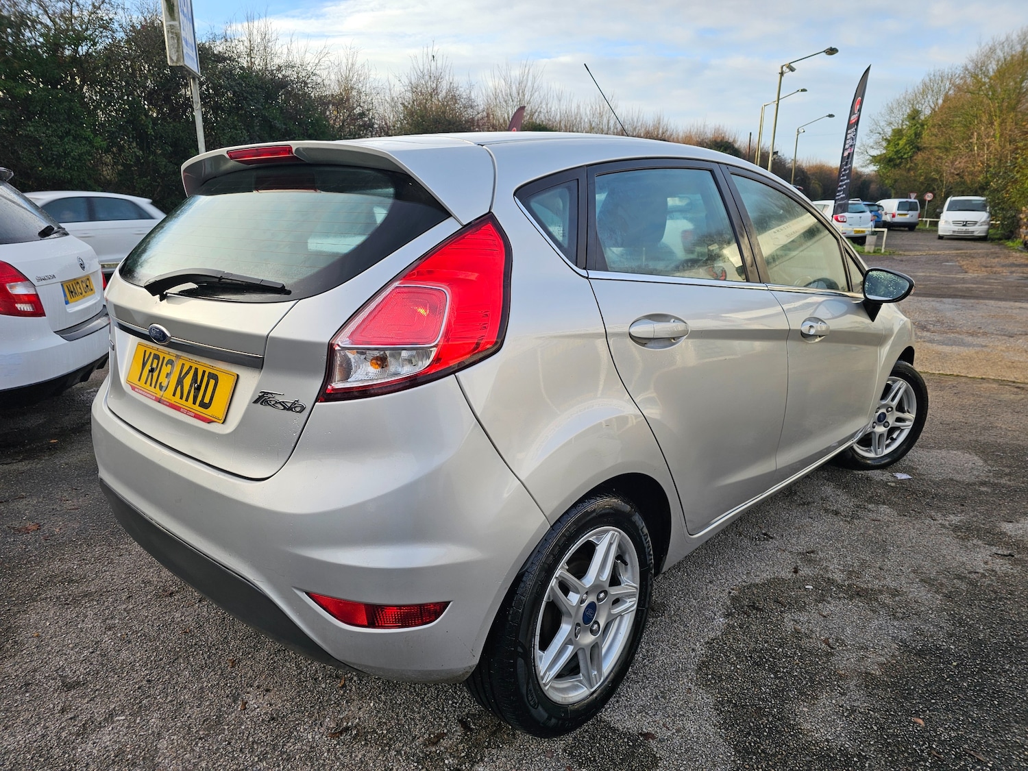 Used Ford Fiesta 2013 for sale - 76845399: Photo 2