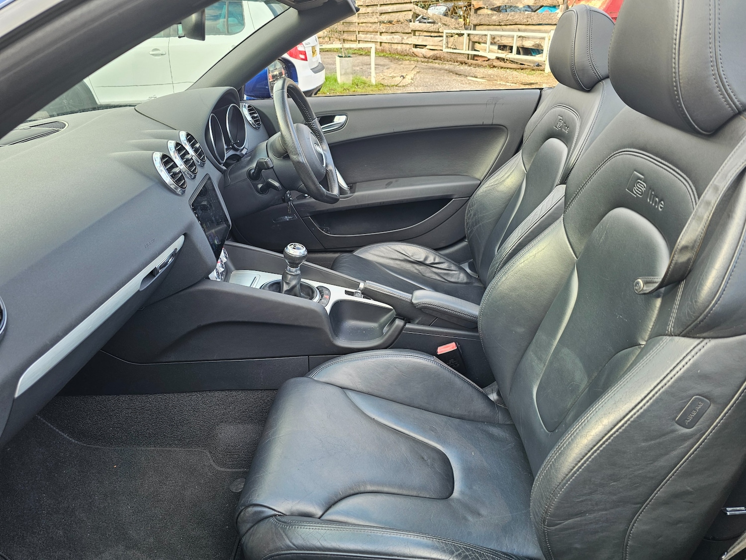 Used Audi TT 2012 for sale - 77262867: Photo 2