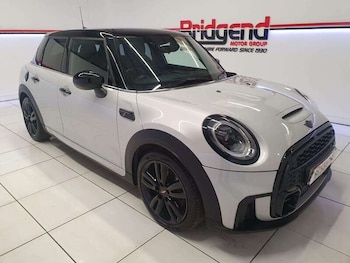 MINI Hatch feature image