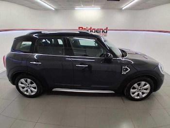 Used MINI Countryman 2019 for sale - 75563000: Photo