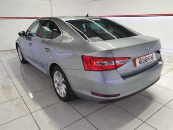 Used Skoda Superb 2019 for sale - 74425935: Photo