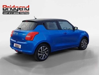 Used Suzuki Swift 2020 for sale - 76138566: Photo 3