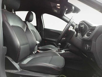 Used Ford Focus 2019 for sale - 78097260: Photo