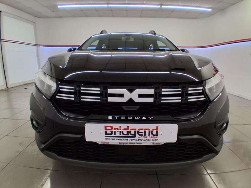 Used Dacia Sandero Stepway 2023 for sale - 78151974: Photo 2