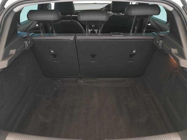 Used Vauxhall Astra 2021 for sale - 76136083: Photo 7