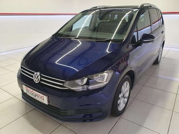 Used Volkswagen Touran 2019 for sale - 77247578: Photo