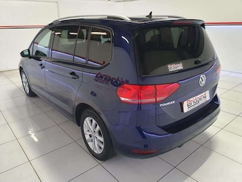 Used Volkswagen Touran 2019 for sale - 77247578: Photo