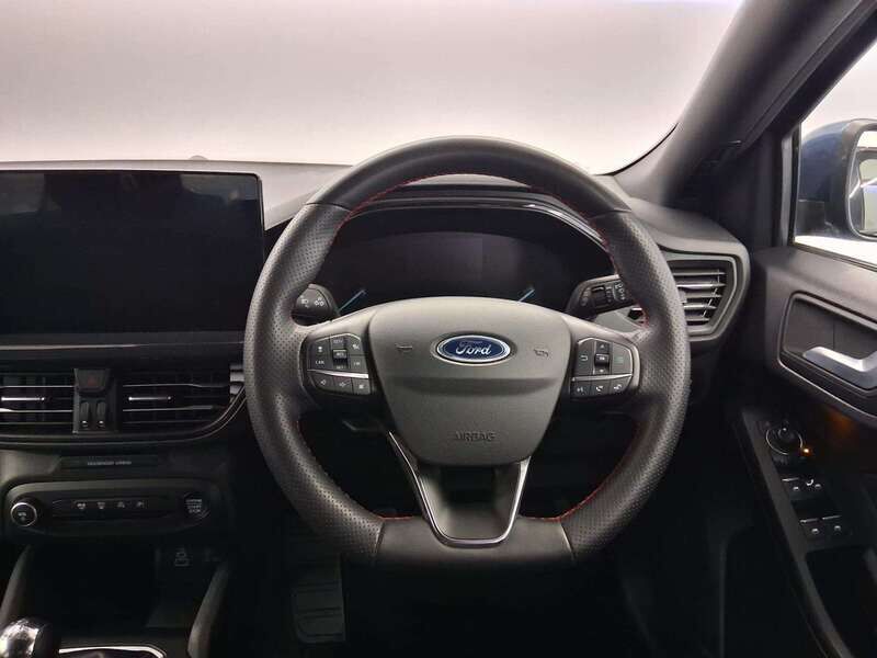 Used Ford Focus 2023 for sale - 77716406: Photo 9