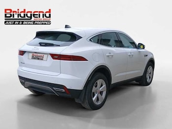 Used Jaguar E-Pace 2022 for sale - 79309780: Photo