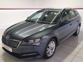 Used Skoda Superb 2020 for sale - 77045030: Photo