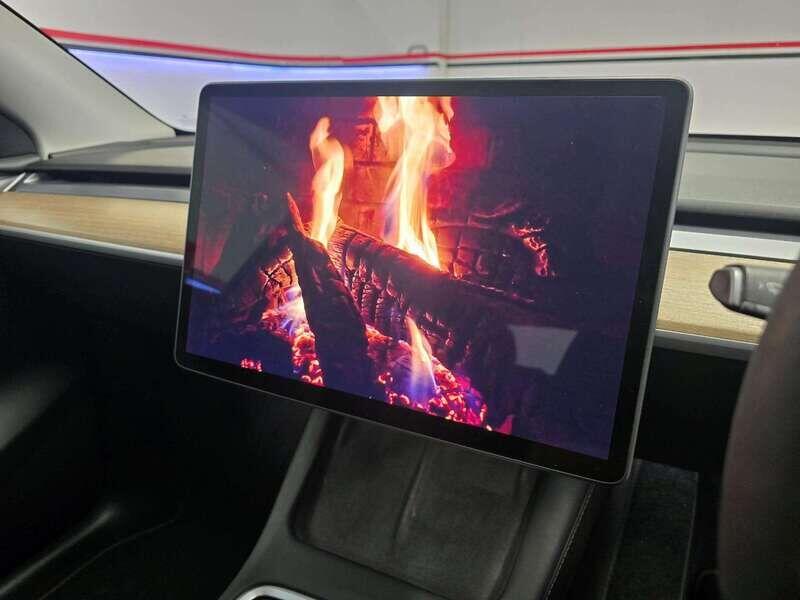 Used Tesla Model Y 2022 for sale - 76137422: Photo 19