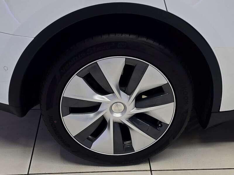 Used Tesla Model Y 2022 for sale - 76137422: Photo 8