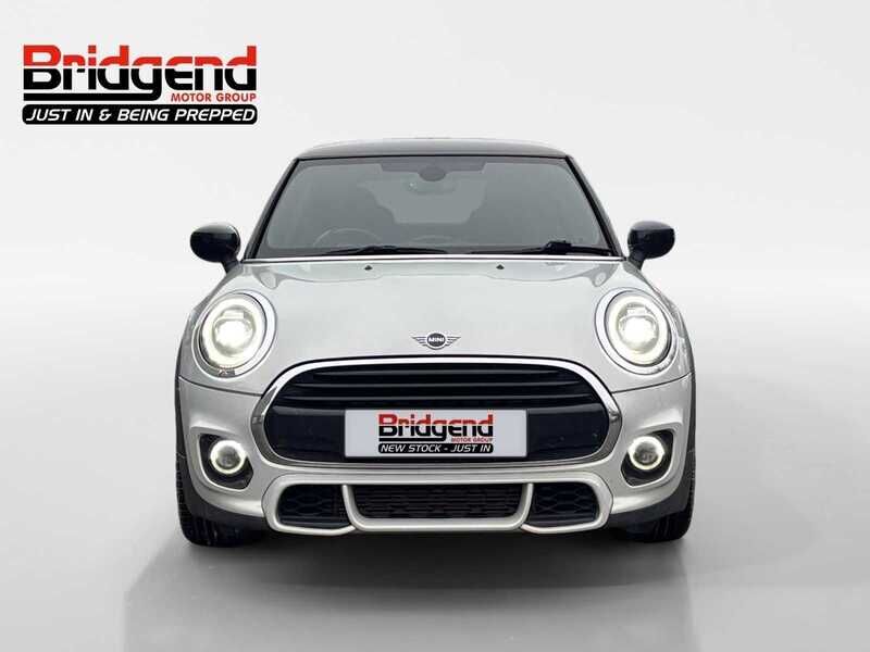 Used MINI Hatch 2019 for sale - 77160089: Photo 2