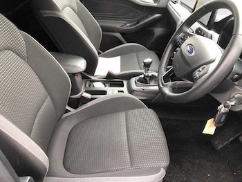 Used Ford Focus 2022 for sale - 75334630: Photo