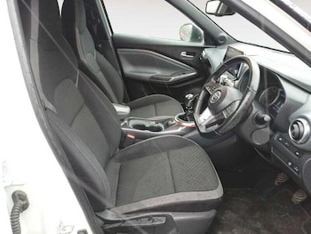 Used Nissan Juke 2019 for sale - 76179648: Photo