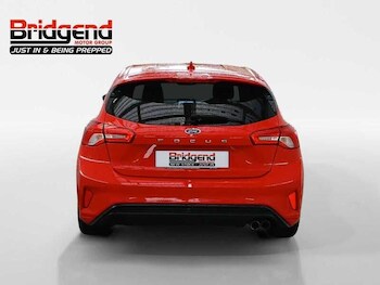 Used Ford Focus 2020 for sale - 78767102: Photo