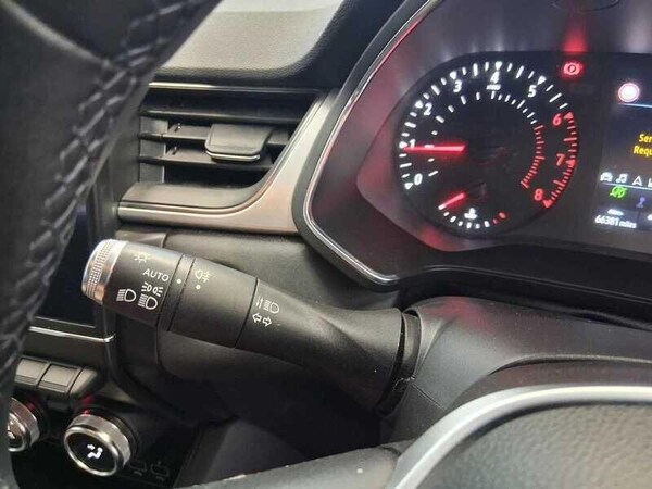 Used Renault Captur 2020 for sale - 76136574: Photo 22