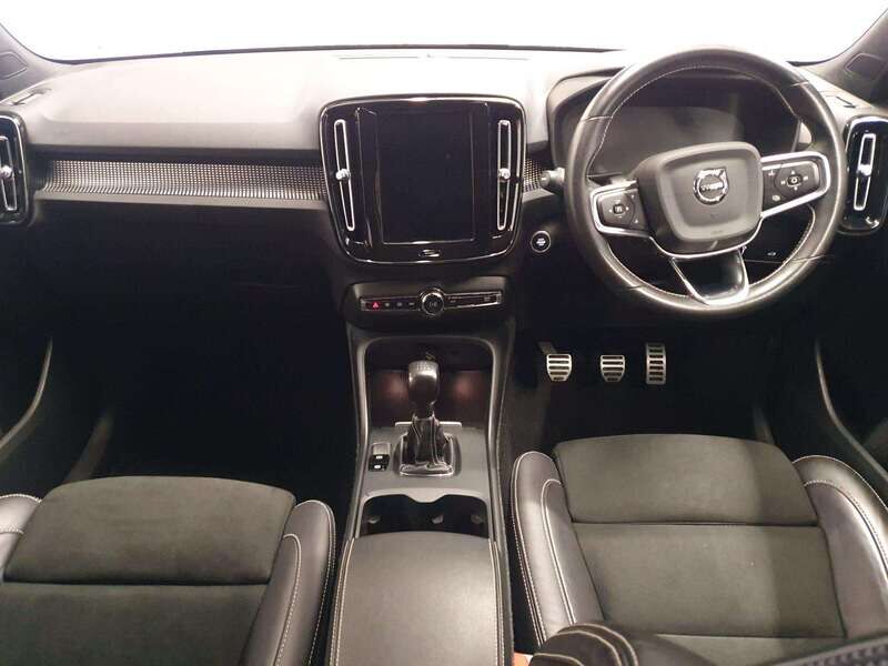 Used Volvo XC40 2021 for sale - 77045094: Photo 11