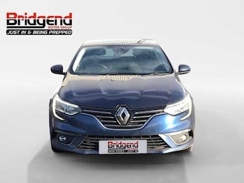 Used Renault Megane 2019 for sale - 76456657: Photo