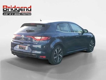 Used Renault Megane 2019 for sale - 76456657: Photo
