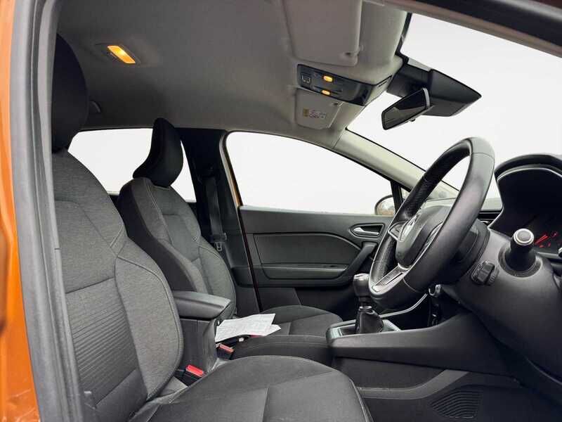 Used Renault Captur 2021 for sale - 77045264: Photo 4