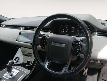 Used Land Rover Range Rover Evoque 2019 for sale - 78917391: Photo