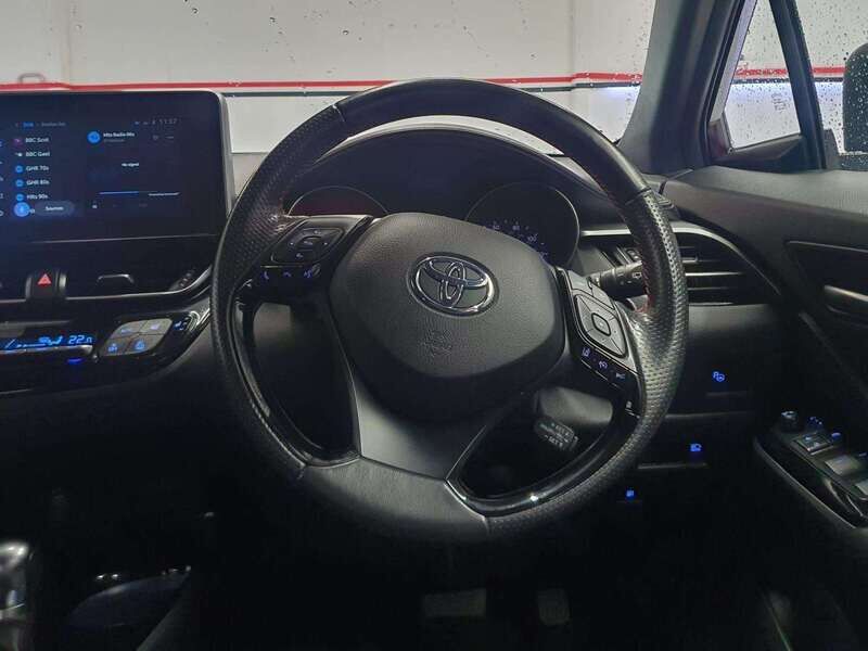 Used Toyota C-HR 2022 for sale - 77814691: Photo 11