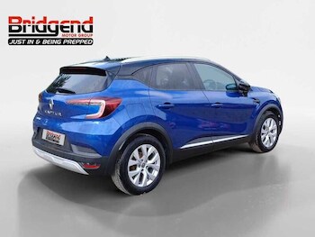 Used Renault Captur 2020 for sale - 79127016: Photo